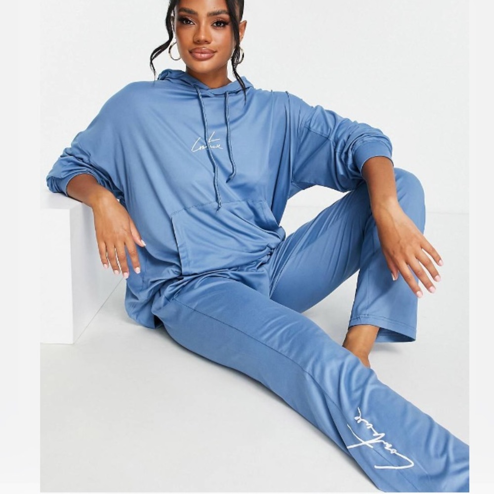 new The Couture Club 2 pieces loungewear set hoodie and pants  J388 0526-8